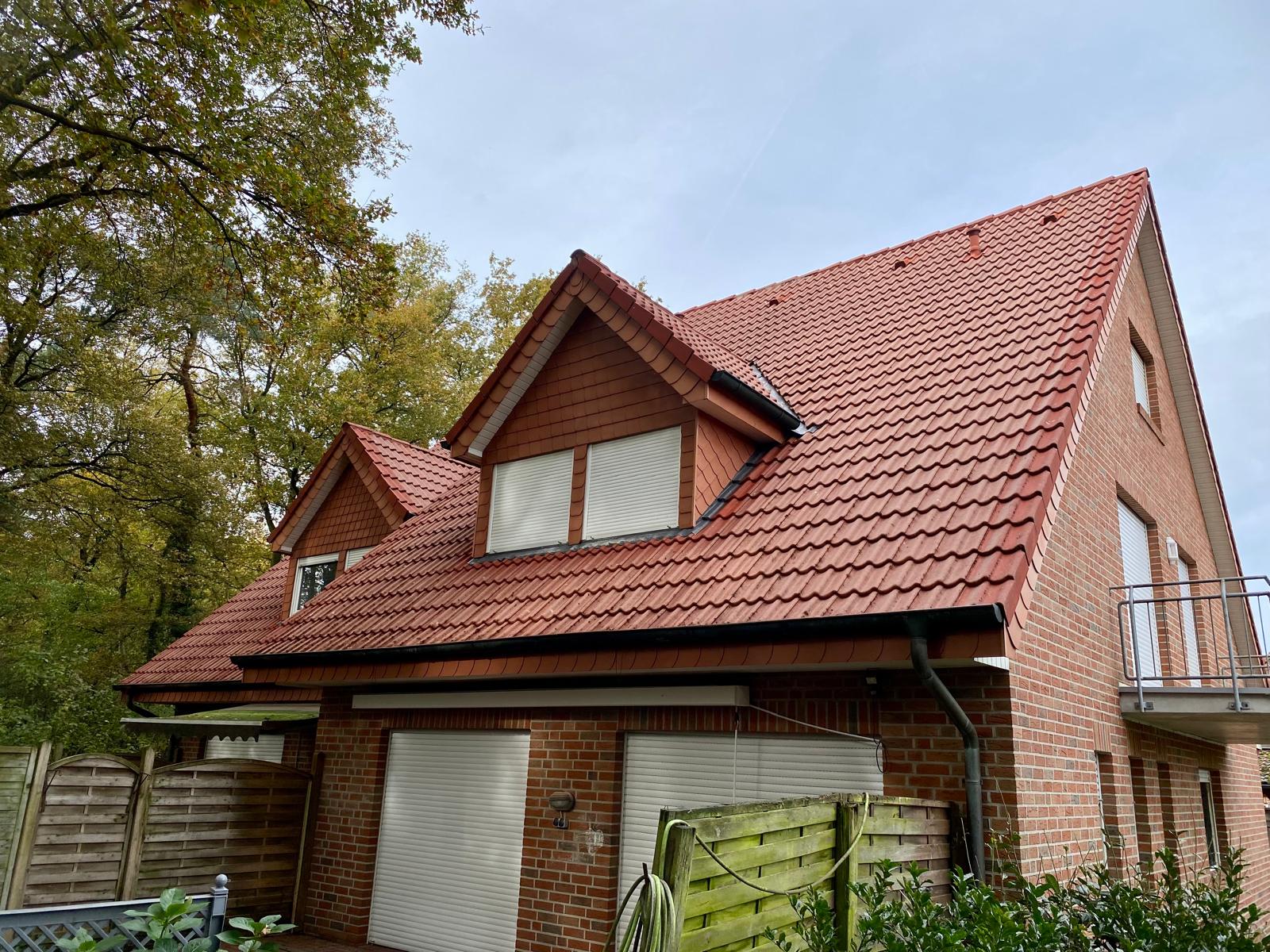 Gereinigtes und versiegeltes Dach